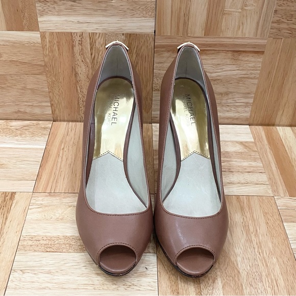 MICHAEL Michael Kors Hamilton Mocha Snakeskin Leather Heels Peep Toe Pump 9.5 - Picture 4 of 16